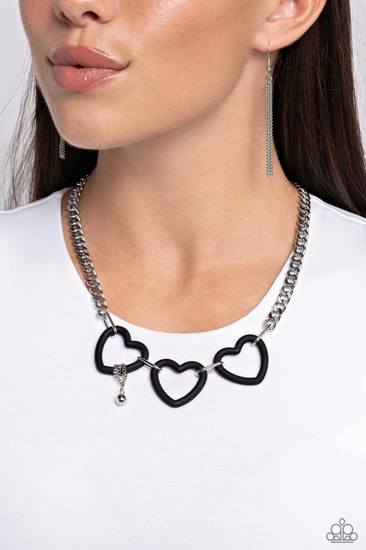 Heart Homage - Paparazzi Necklace Image