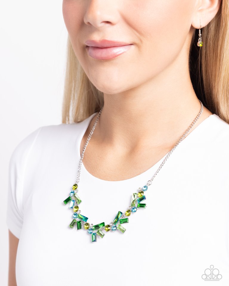 Serene Statement - Green - Paparazzi Necklace Image