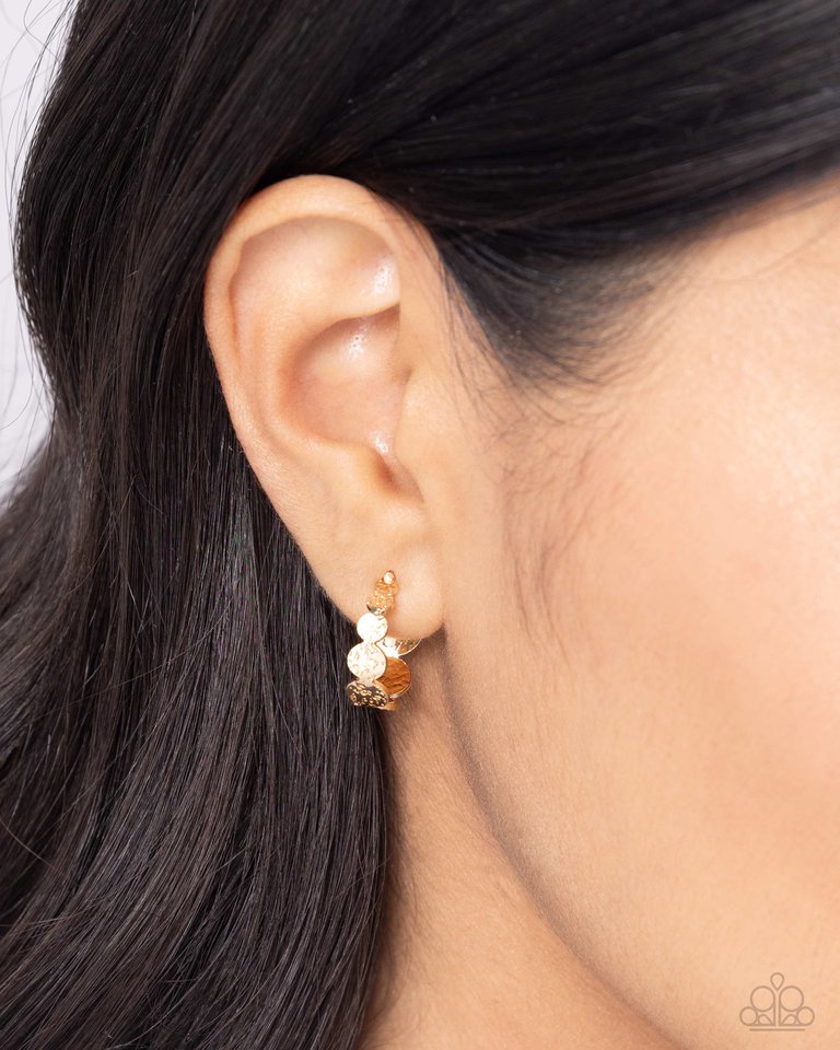 Textured Tease - Gold - Paparazzi Earring Image