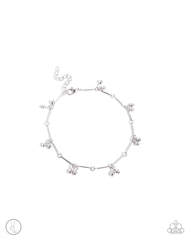A SMILE A Minute - Silver - Paparazzi Bracelet Image