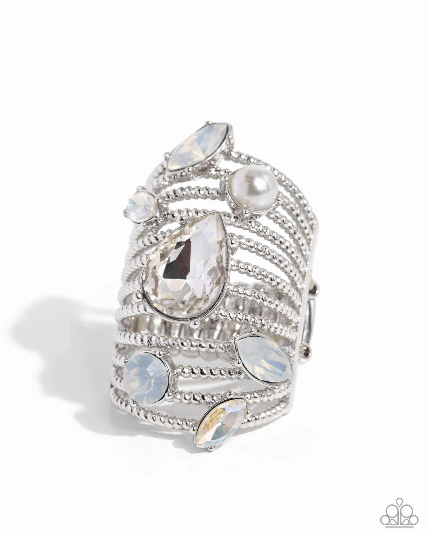 Paparazzi Ring ~ Treasure Tapestry - White