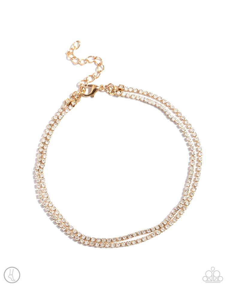 Dainty Declaration - Gold - Paparazzi Bracelet Image