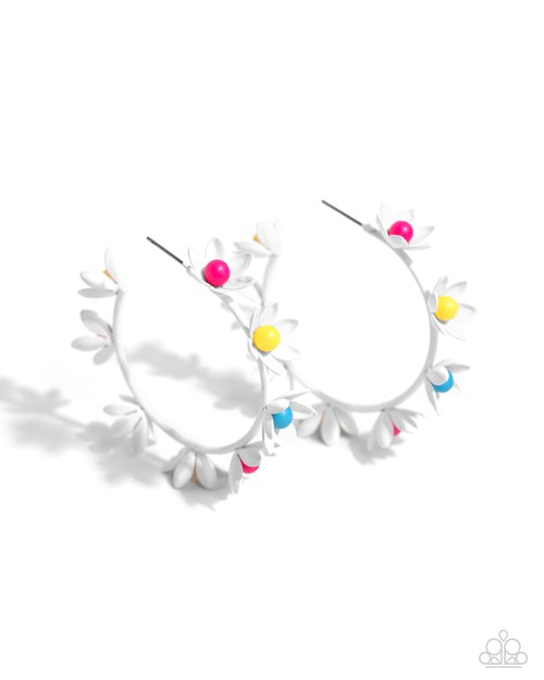 Flower Vine - Earrings - Paparazzi Earring Image