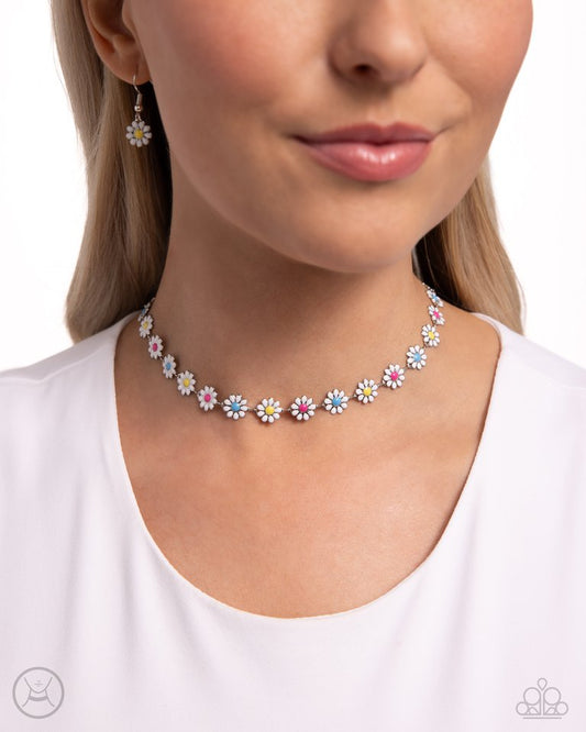 Floral Falsetto - White - Paparazzi Necklace Image
