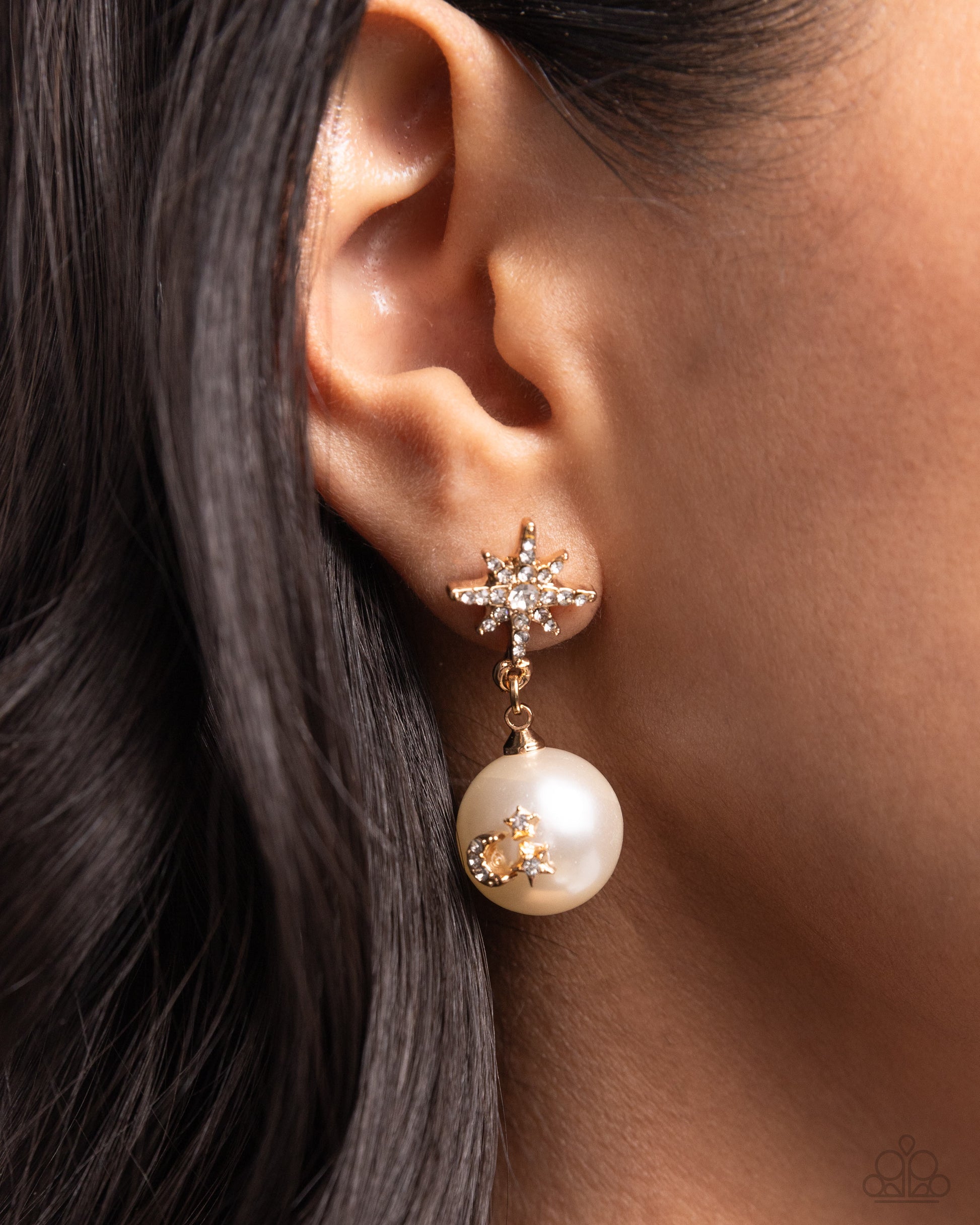 Cosmic Character - Paparazzi Earring Image