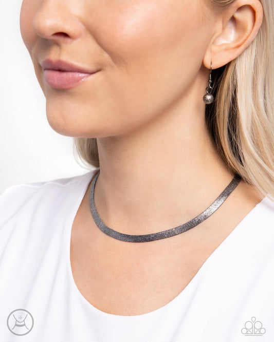 Simply Scintillating - Black - Paparazzi Necklace Image