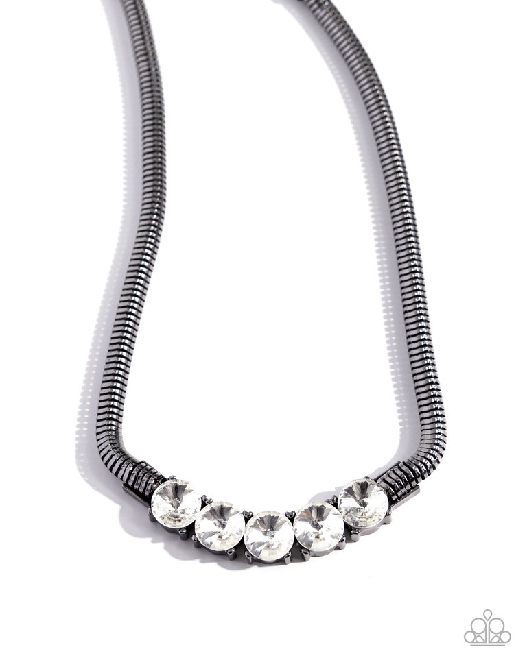 Musings Makeover - Black - Paparazzi Necklace Image