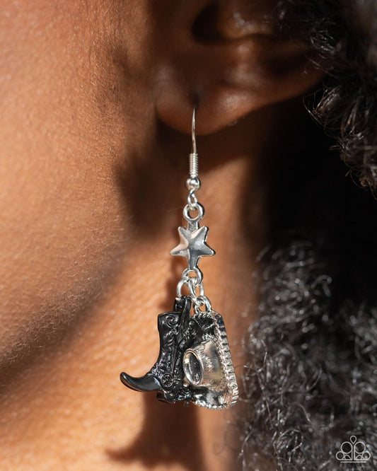 Rodeo Royalty - Black - Paparazzi Earring Image