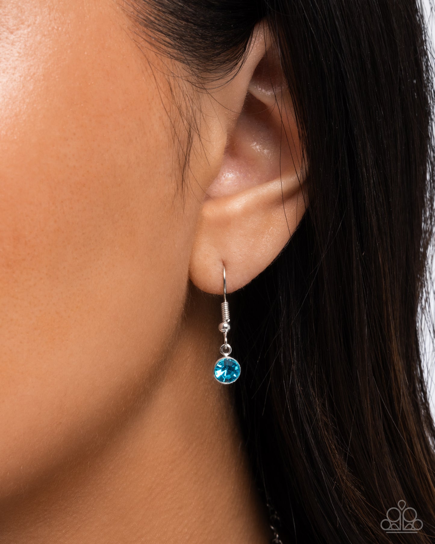 Broaching Beauty - Blue - Paparazzi Necklace Image