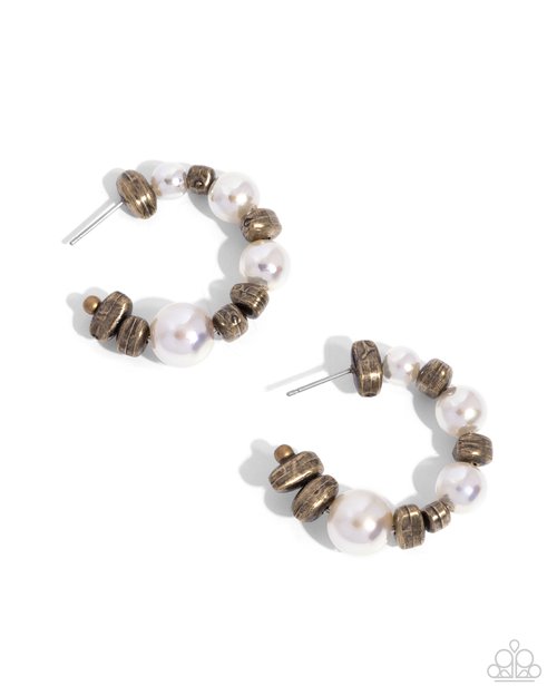 Playful Pearls - Paparazzi Earring Image