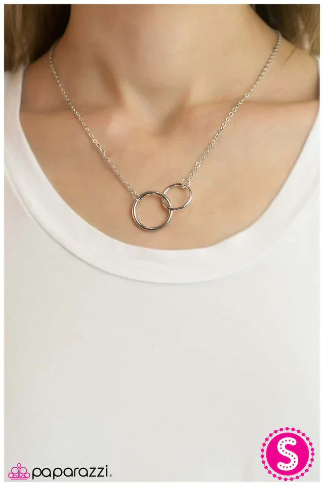 Paparazzi Necklace ~ Simple Simplicity - Silver