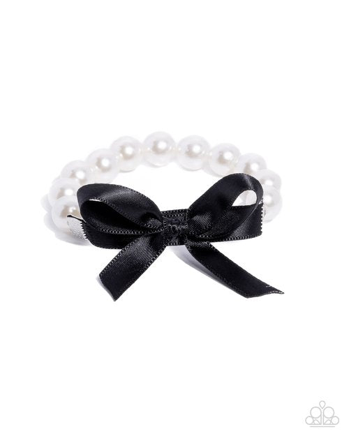 Serene Substance - Black - Paparazzi Bracelet Image
