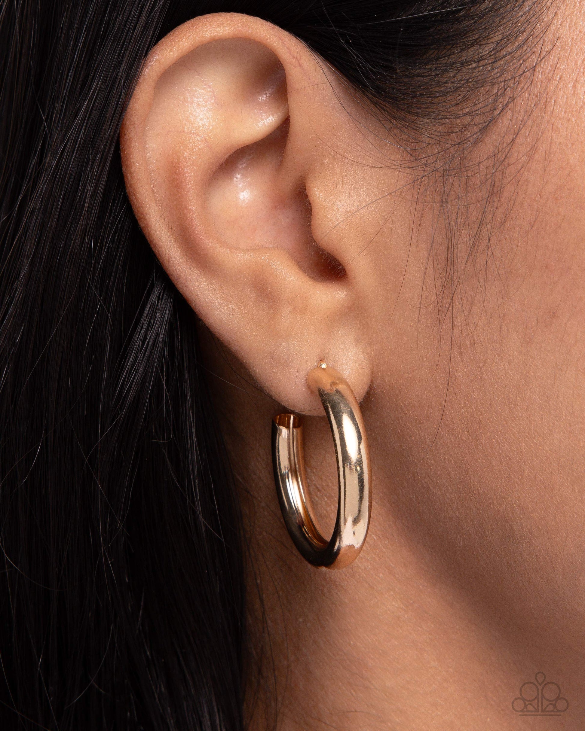 Second Sight - Gold - Paparazzi Earring Image