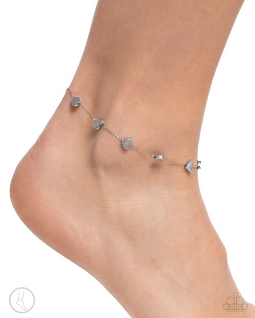 Catch My Breath - Silver - Paparazzi Bracelet Image