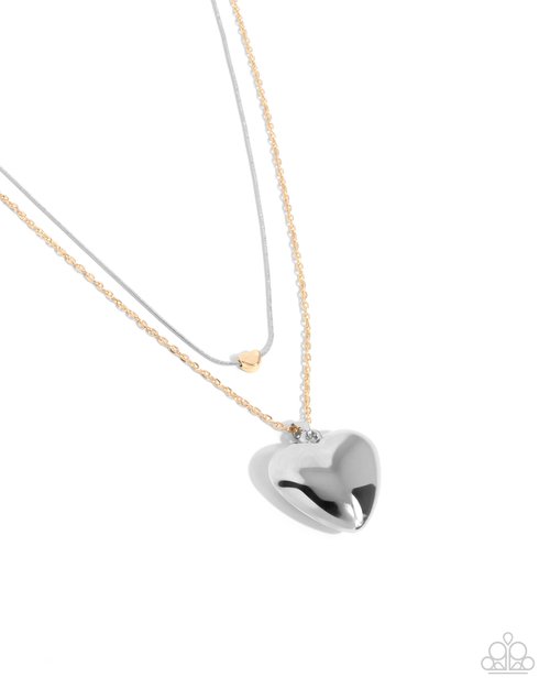 Halting Hearts - Paparazzi Necklace Image
