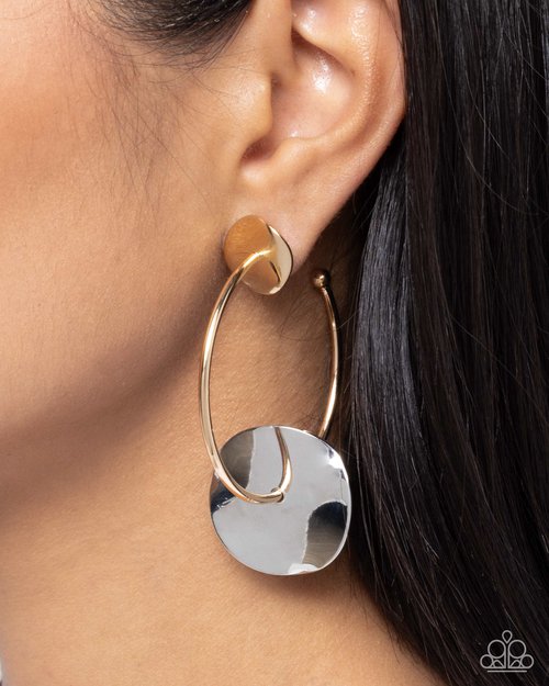 Textured Trouble - Earrings - Paparazzi Earring Image