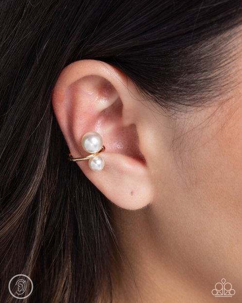 Elegant Emblem - Gold - Paparazzi Earring Image