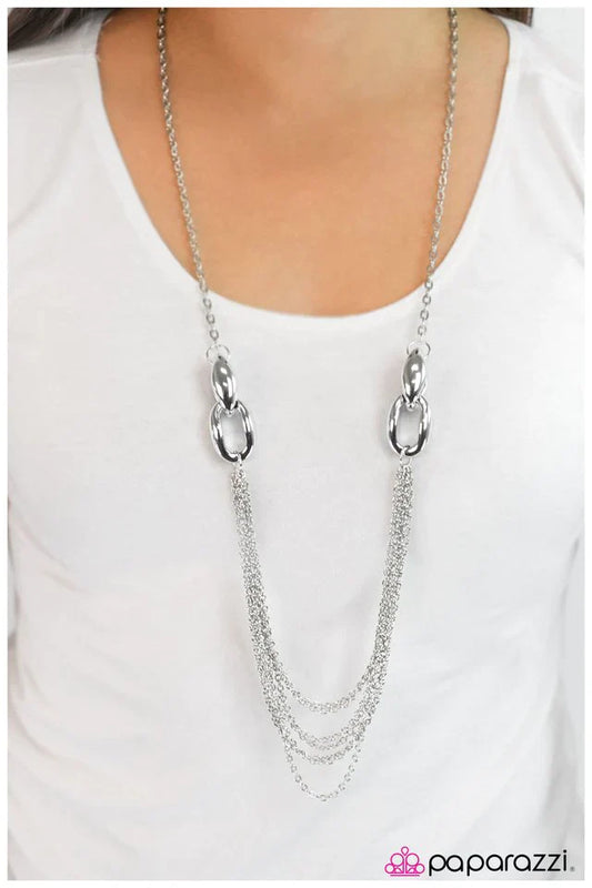 Paparazzi Necklace ~ Daringly Debonair - Silver
