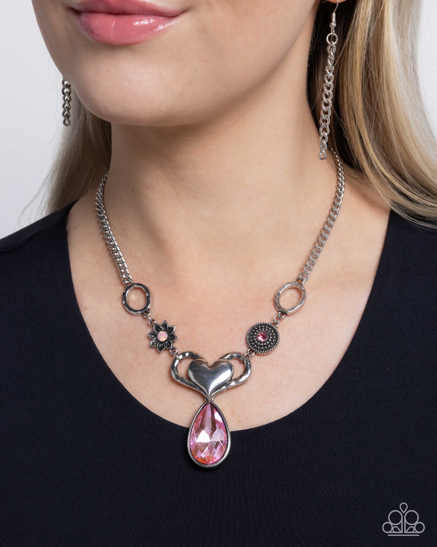 Favorite Fashion - Pink - Paparazzi Necklace Image