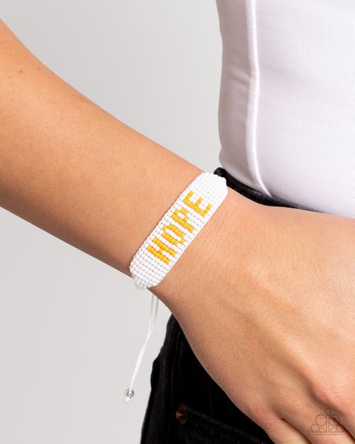 Hopeful Hire - Paparazzi Bracelet Image