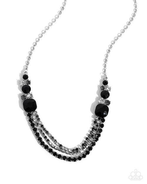 Relaxed Refinement - Paparazzi Necklace Image