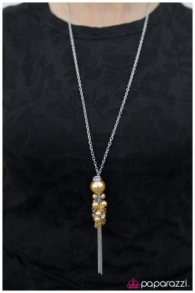 Paparazzi Necklace ~ The Low Down - Yellow