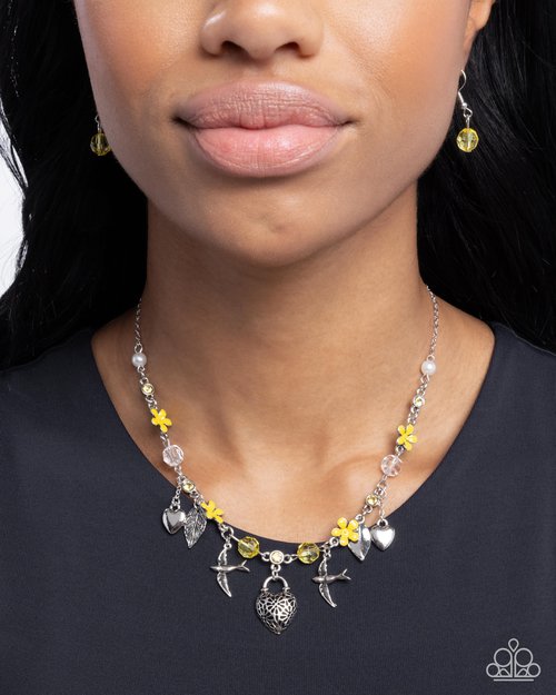 Flight of the Sparrow - Paparazzi Necklace Image
