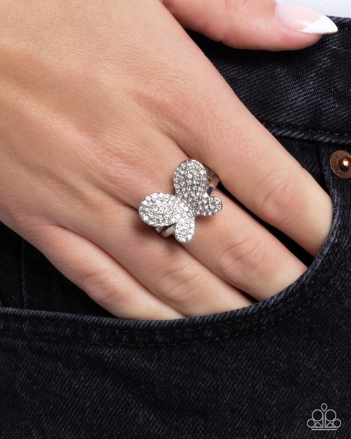 Aerial Anthem - White - Paparazzi Ring Image