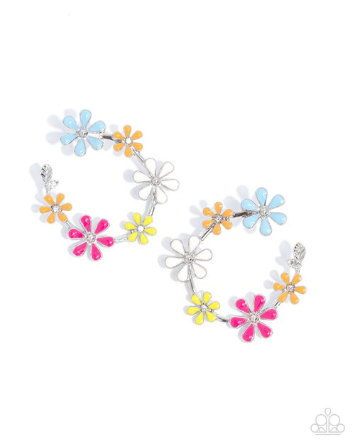 Wreathed Welcome - Earrings - Paparazzi Earring Image