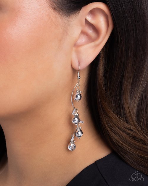 Seize the Sway - Silver - Paparazzi Earring Image