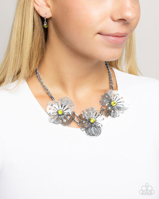 Falsetto Folktale - Green - Paparazzi Necklace Image