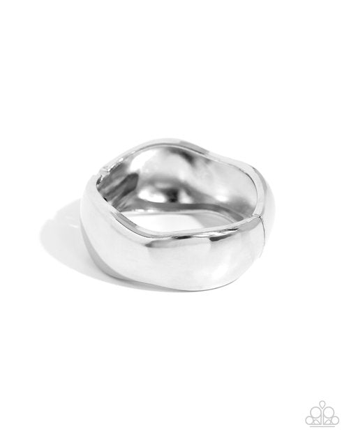 Curved Confident - Silver - Paparazzi Bracelet Image