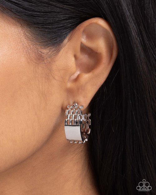 Interlocked Immunity - Silver - Paparazzi Earring Image
