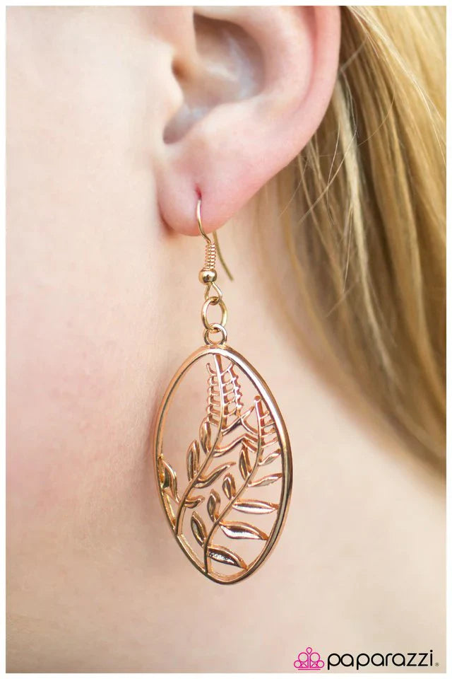 Paparazzi Earring ~ You Reap What You Sow - Gold