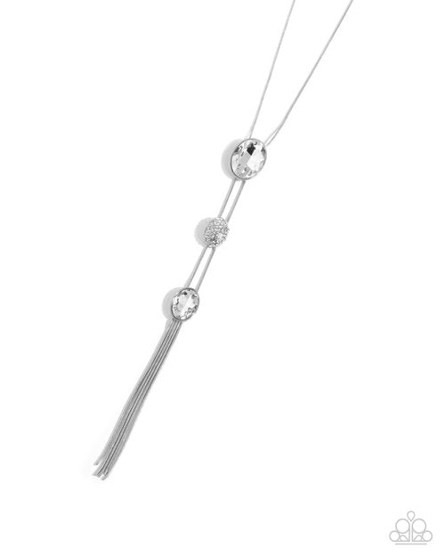 Graduated Glitter - Paparazzi Necklace Image