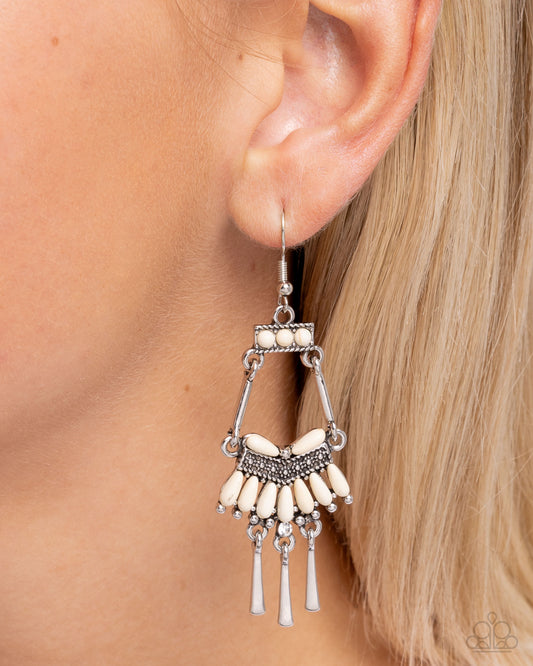 Trading Tradition - Paparazzi Earring Image