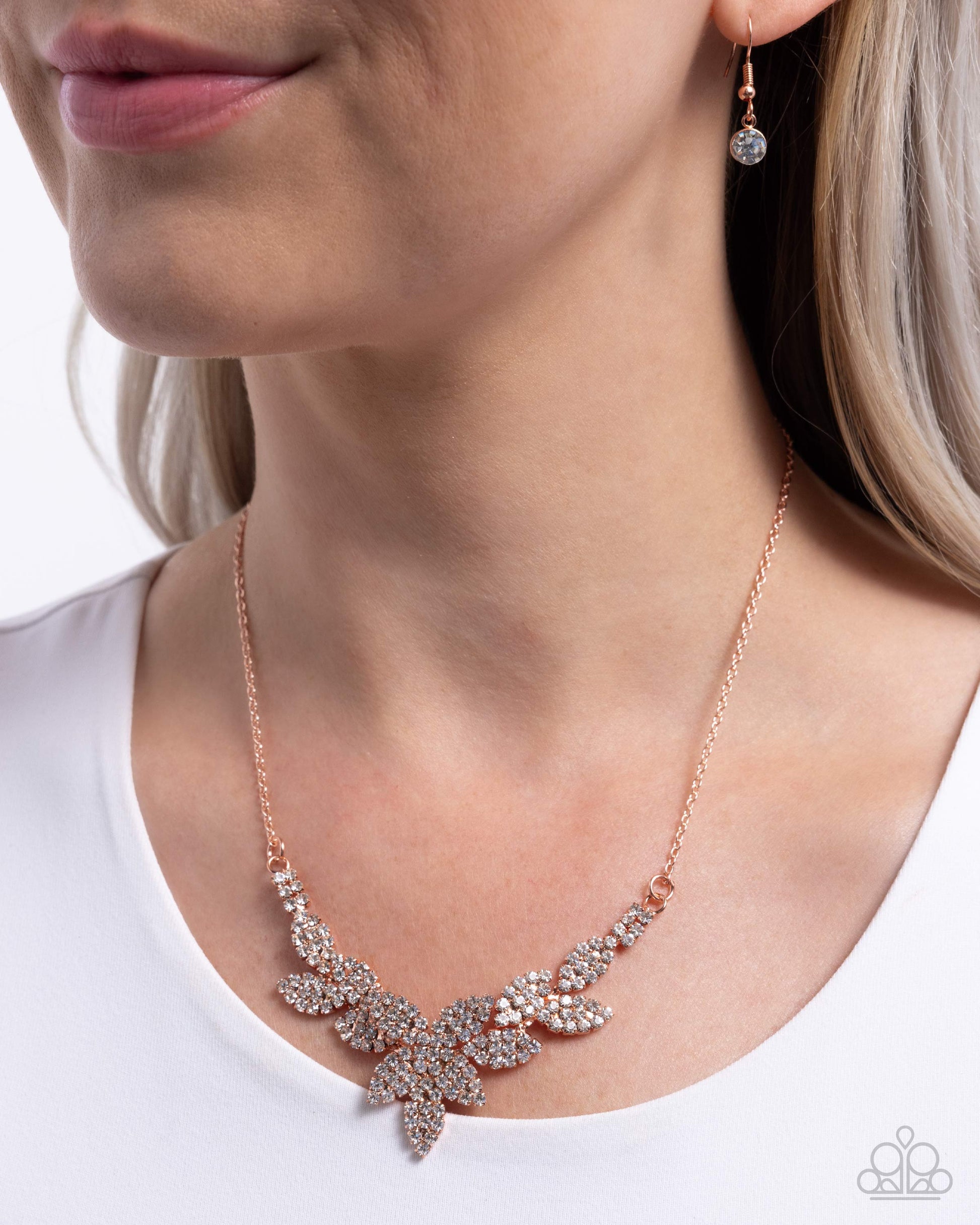 Graceful Genre - Copper - Paparazzi Necklace Image