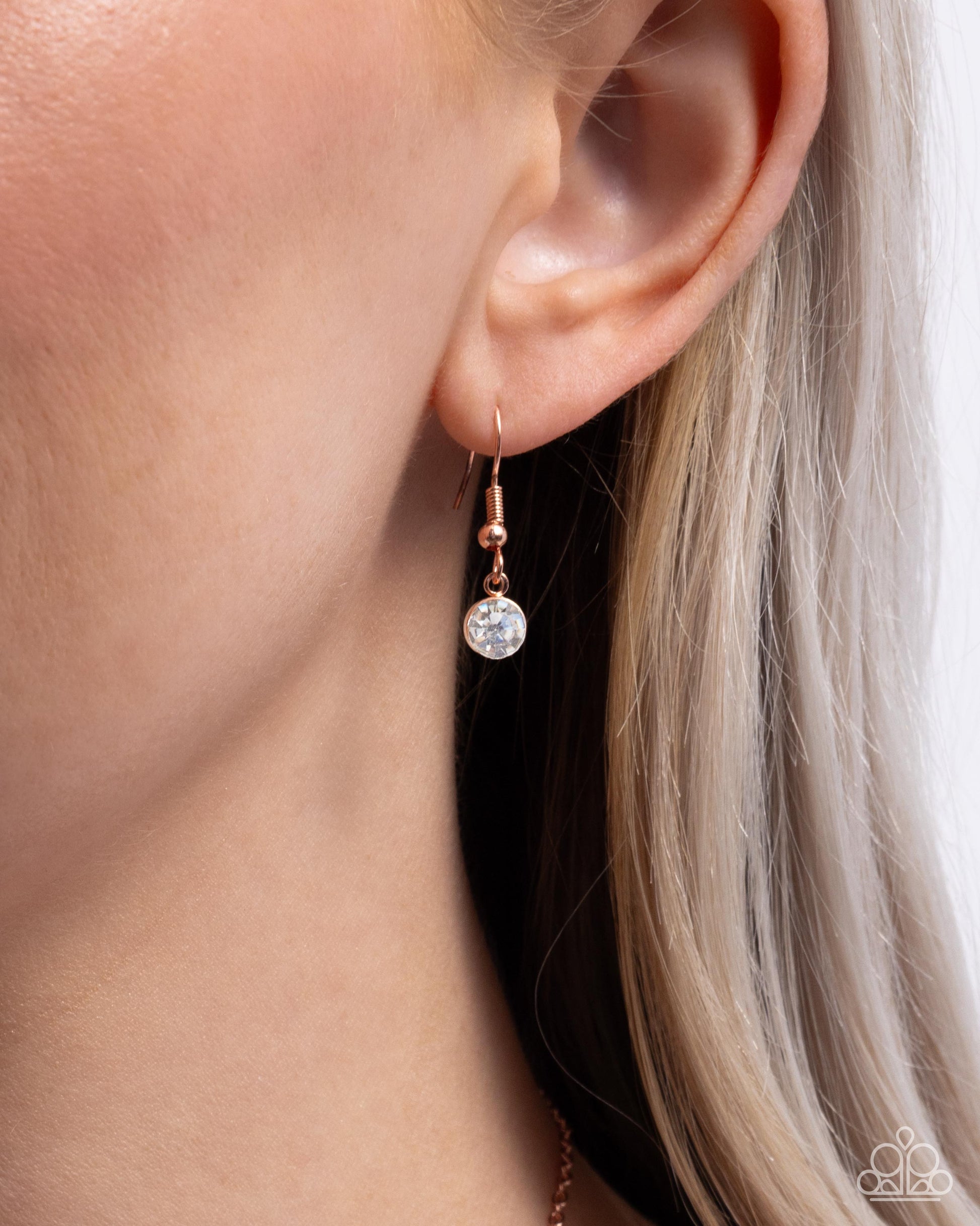 Graceful Genre - Copper - Paparazzi Necklace Image