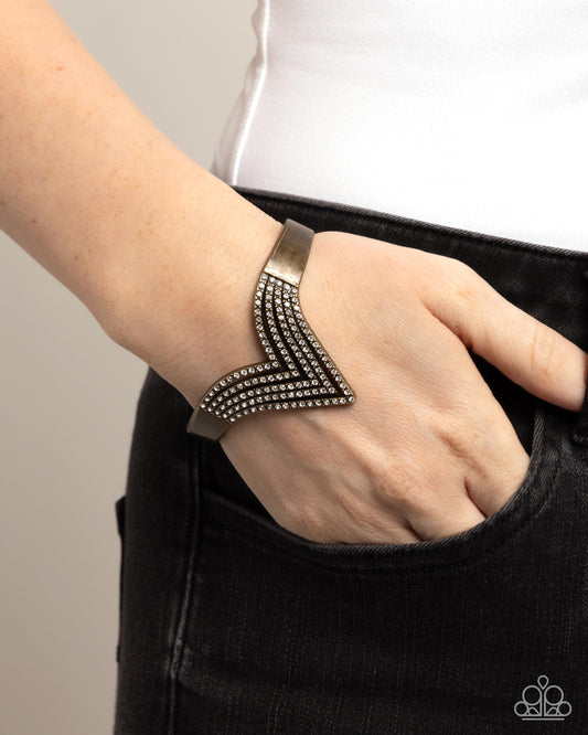 Pressure Point - Paparazzi Bracelet Image