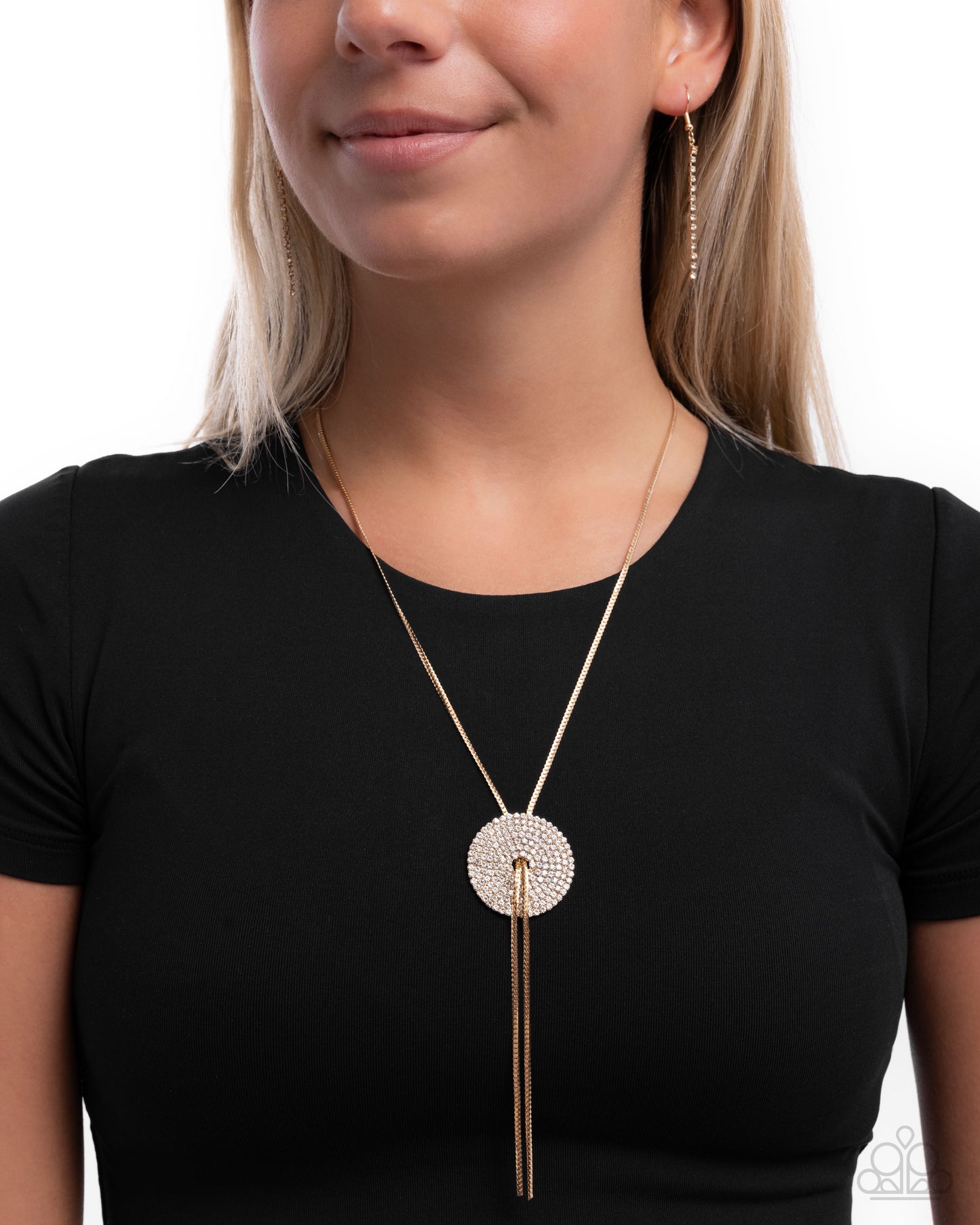 Reinforced Radiance - Gold - Paparazzi Necklace Image