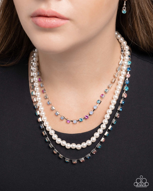 Class Change - Paparazzi Necklace Image