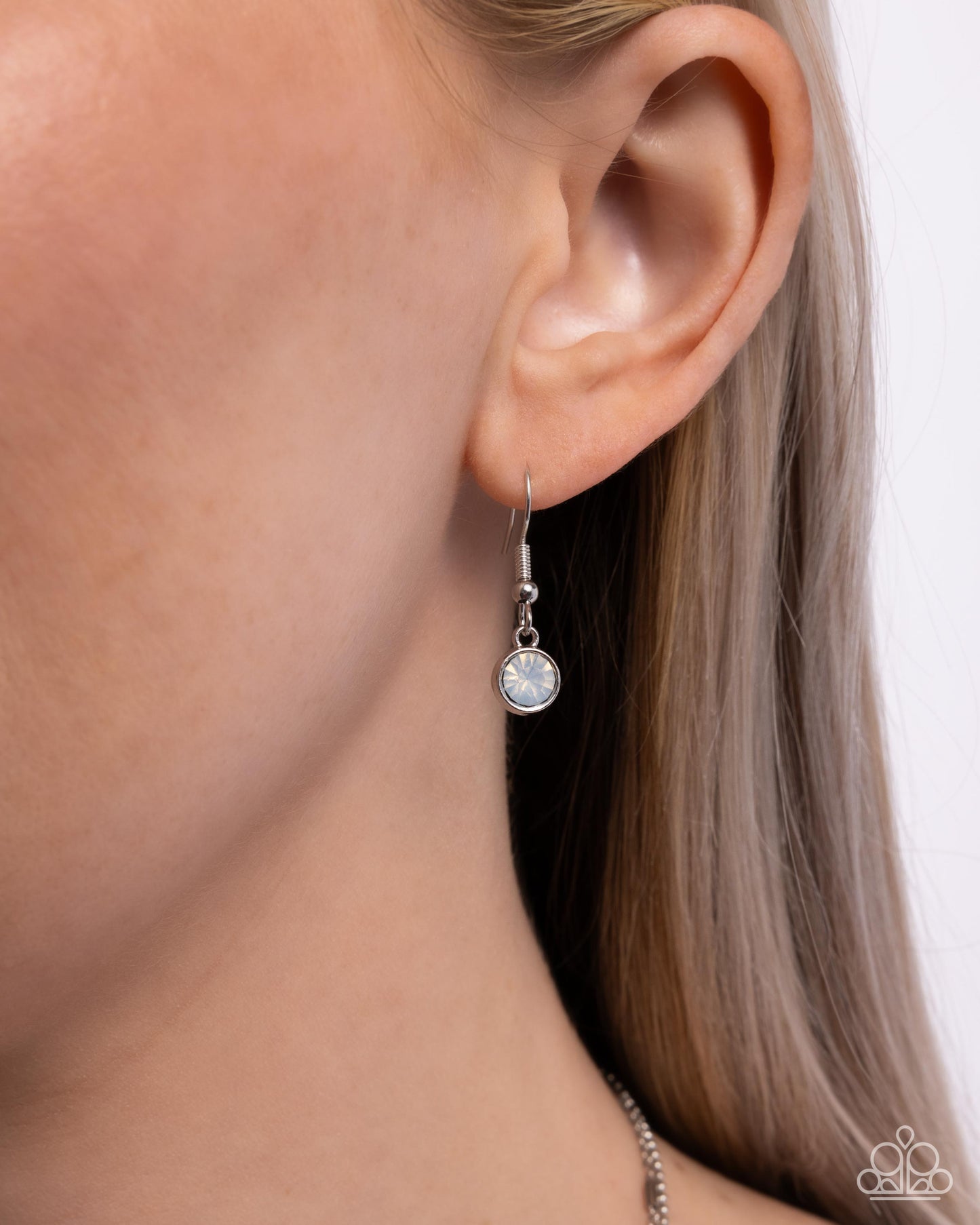 Foundation Stone - Paparazzi Necklace Image