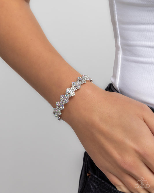 FLOWER Hungry - White - Paparazzi Bracelet Image