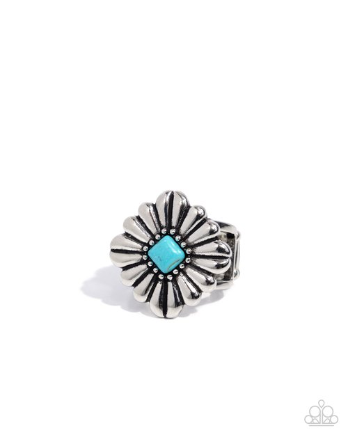 Imaginative Indulgence - Paparazzi Ring Image