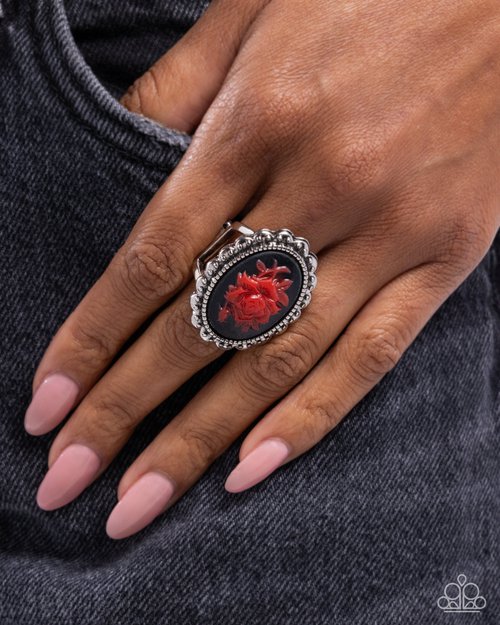 Beautiful Bloom - Paparazzi Ring Image