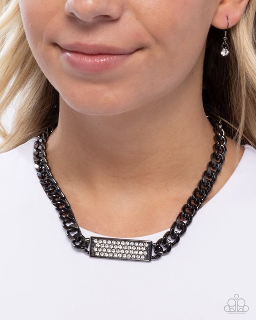Rockstar Radiance - Paparazzi Necklace Image