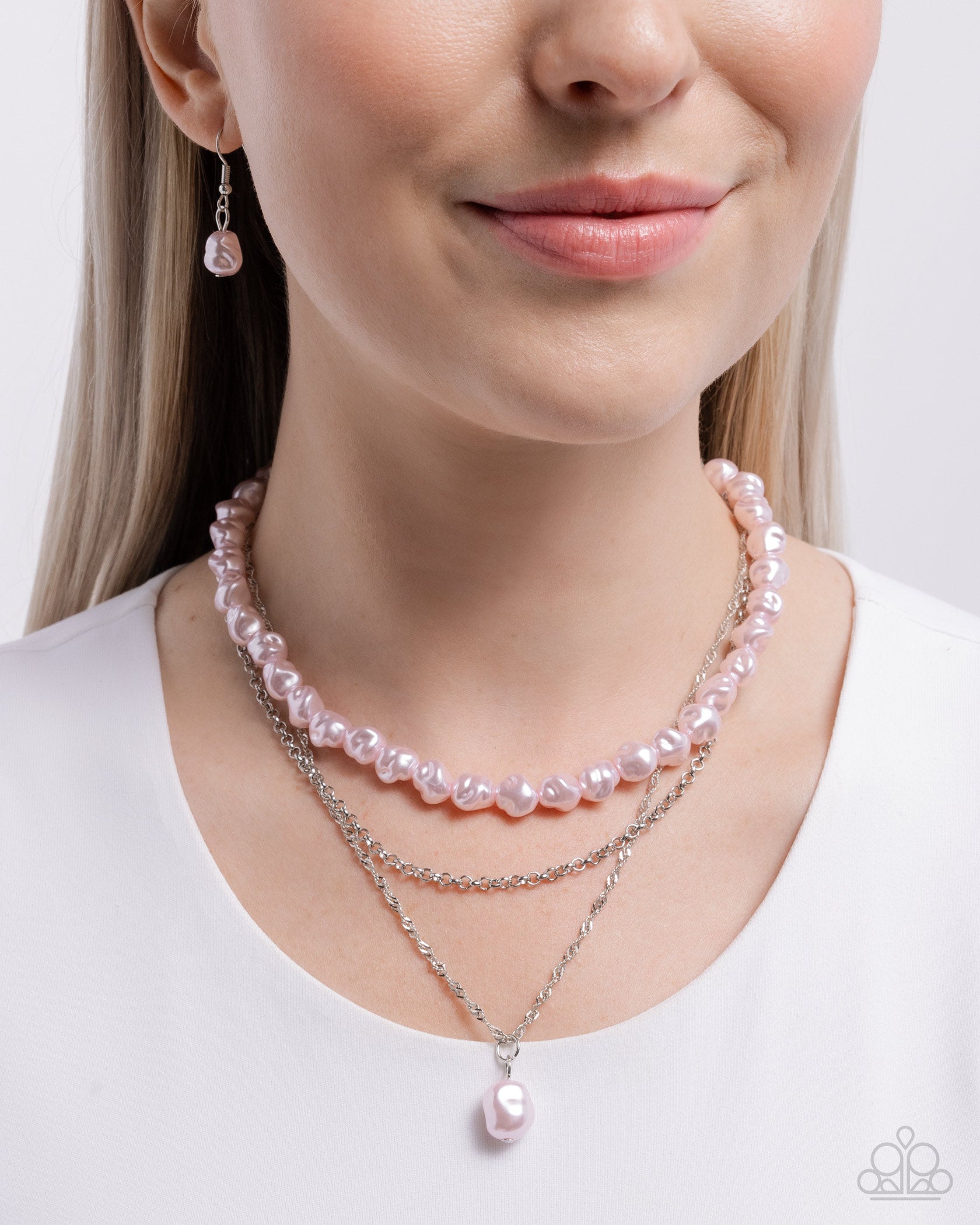 Baroque Bling - Paparazzi Necklace Image