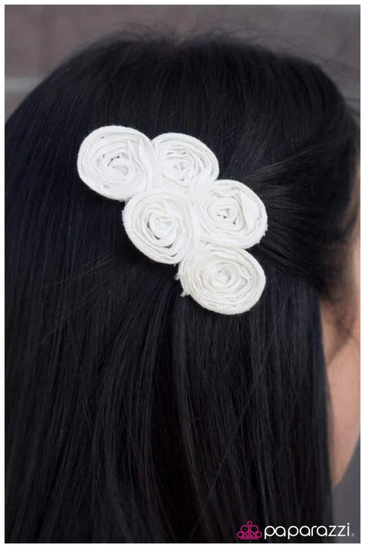 Paparazzi Hair Accessories ~ Money Talks - White