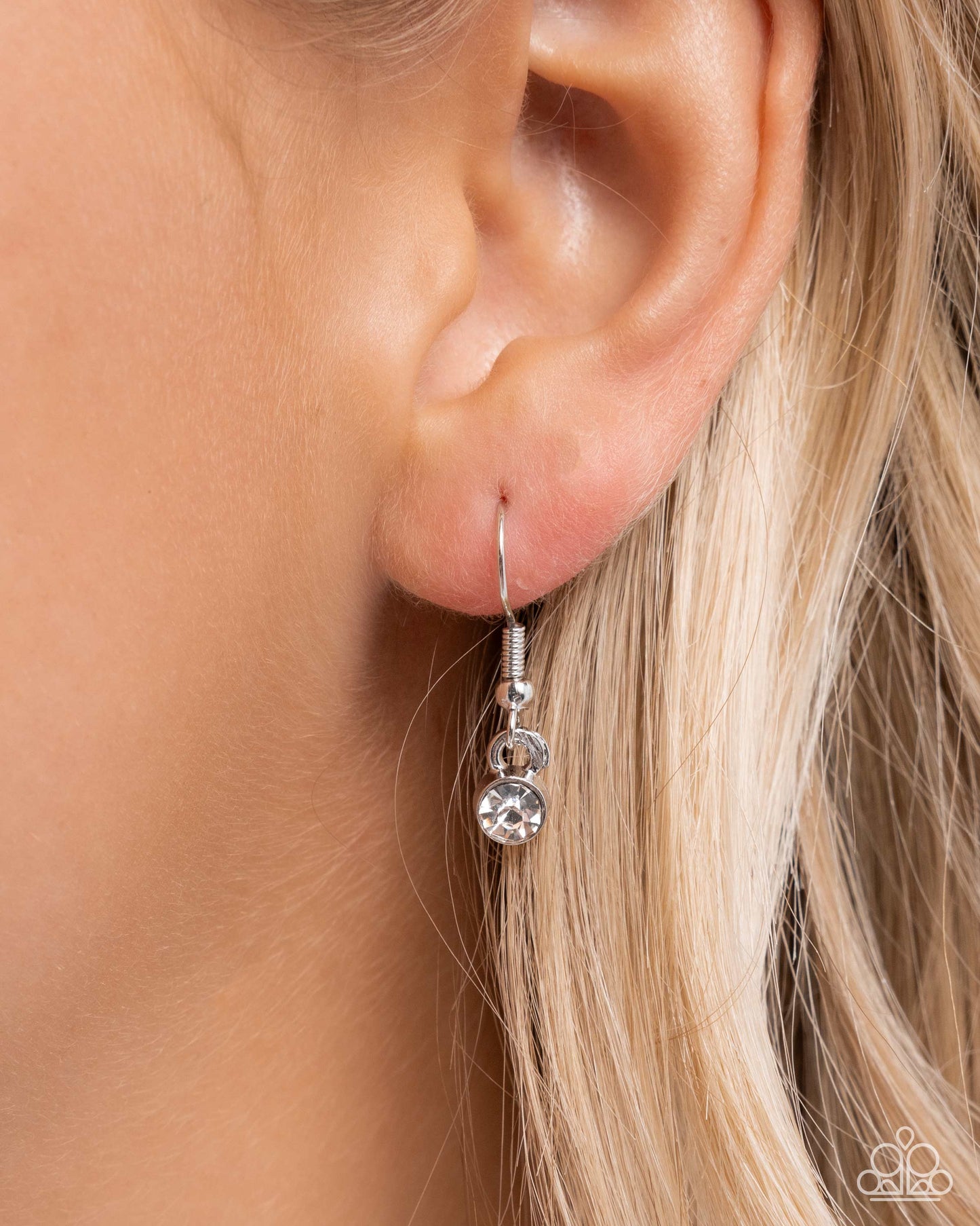 Elegant Encore - Yellow - Paparazzi Necklace Image