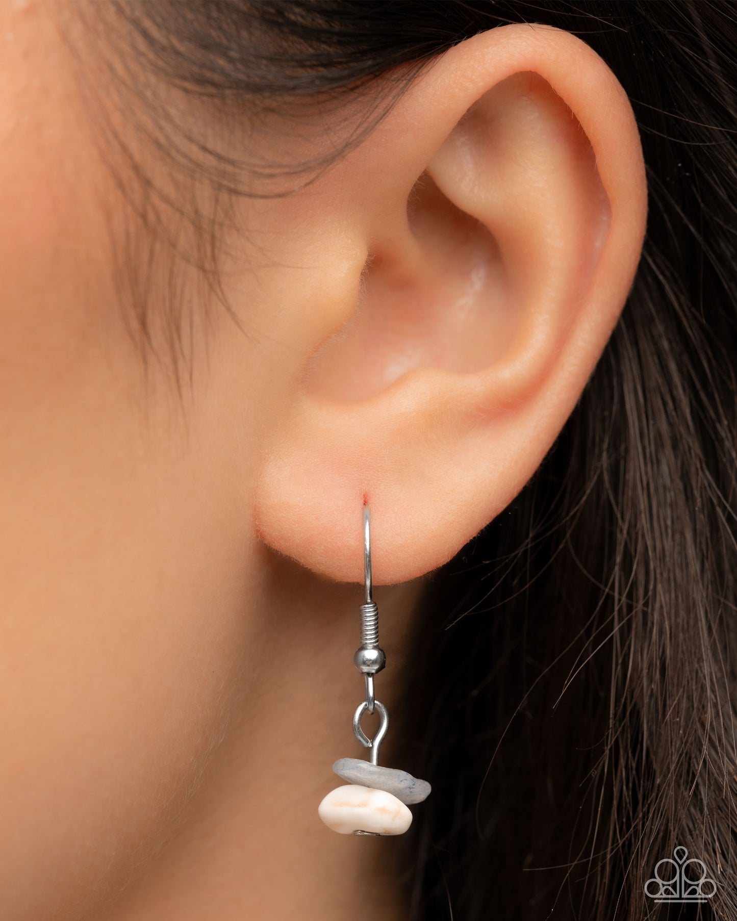 Sentimental Serenity - Complete Look - Paparazzi Product Image